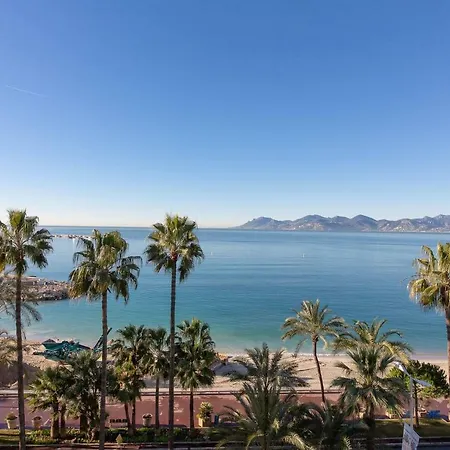 Apartment On La Croisette: New 2 Bedrooms With Sea View